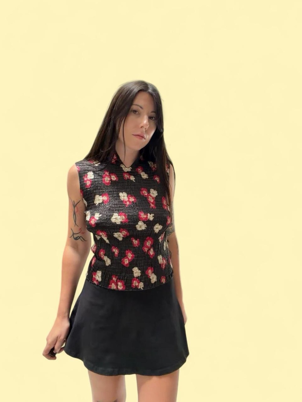 Sleeveless Black Floral Mock-Neck Top